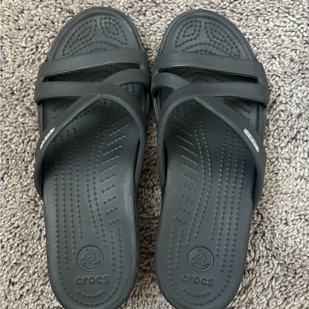 Crocs Patricia Black Slip-on Wedge Sandals walking shoes Size 8